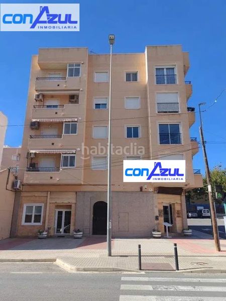 Foto f568cff2-700c-4b3c-a3d1-1eec087bf9cb. Pis a La Marina Elche / Elx