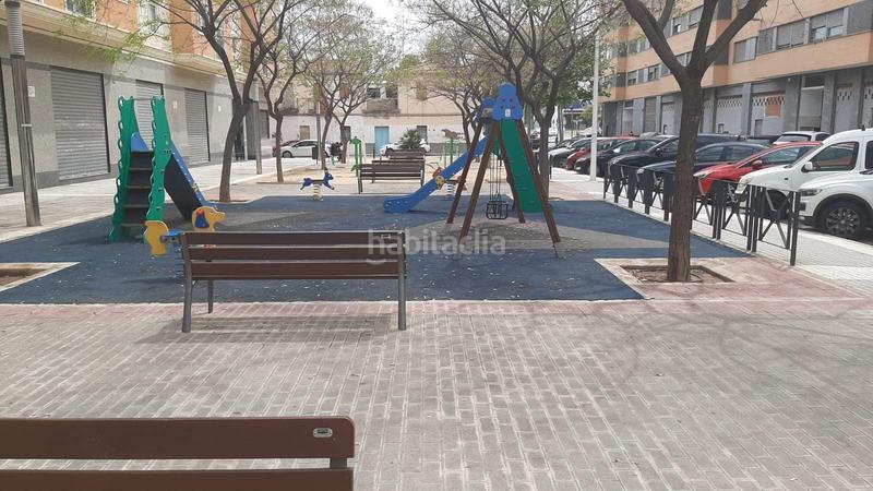 Foto faf7a6fd-d40b-4370-a41a-b21ecfb6a88b. Locale commerciale in Plaza Crevillente - Antiguos Juzgados - El Asilo Elche / Elx