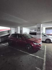 Aparcament cotxe a Reina Victoria - Miguel Hernández. Plaza de parking en antonio machado
