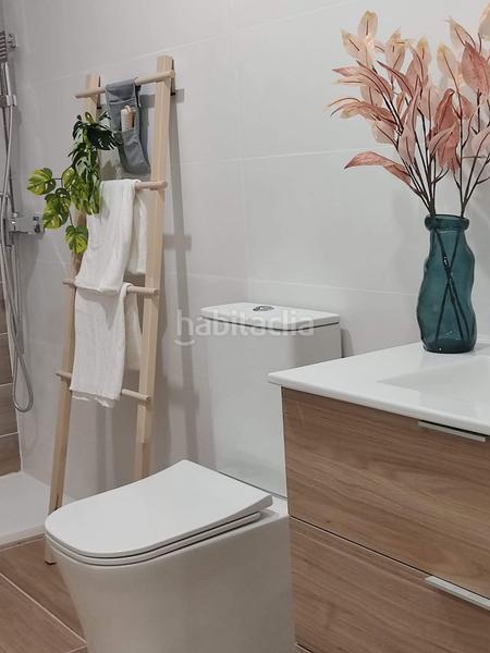 Foto 8bca6bad-e3aa-416e-b76d-9b26f1b55de2. Planta baixa a Plaza Crevillente - Antiguos Juzgados - El Asilo Elche / Elx