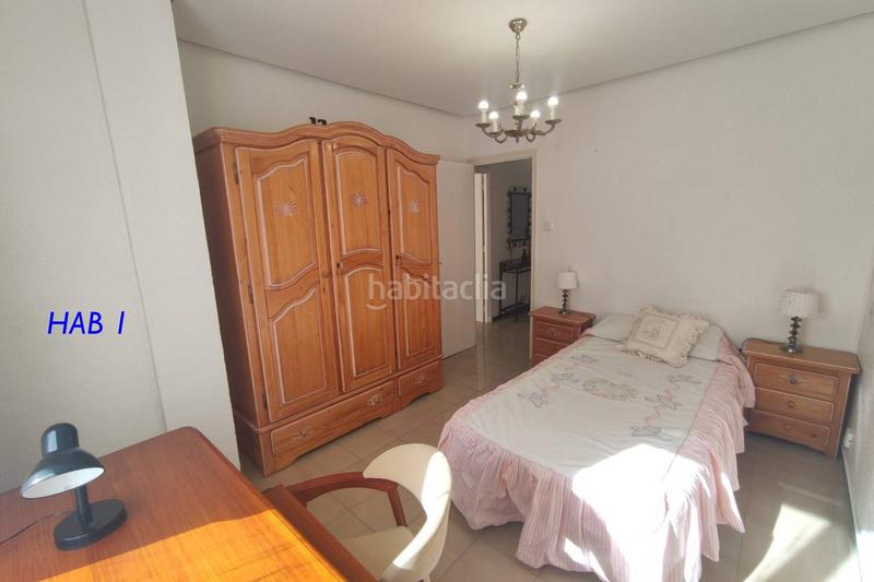 Foto f9994c8f-c77f-4b75-92ce-f19cafd475f6. Alquiler piso alquiler habitaciones estudiantes en Elche / Elx