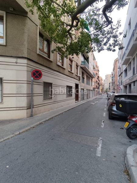 Foto 71509e26-3e5c-46f1-b45d-2b83612669ec. Parking voiture dans Centro Elche / Elx