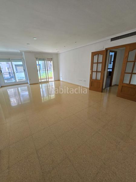 Foto cc218a6f-c7a0-480c-afe3-ce19b3bf43bd. Flat with parking in Pont Nou - Corazón de Jesús Elche / Elx