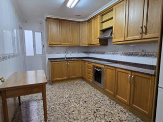 Appartement à Plaza Crevillente - Antiguos Juzgados - El Asilo. Amplio y moderno piso en elche  sector vel canal