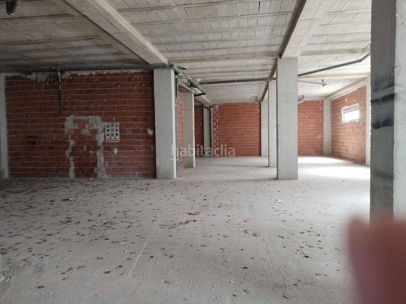 Foto f0ac9c32-6c9a-4d45-9418-874f45930c52. Rent business premise in Sector V Elche / Elx