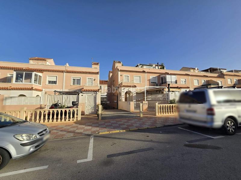 Foto 4580066c-00dd-4990-b9d0-f47b928138bf. Autoparkplatz in Monte y Mar Santa Pola