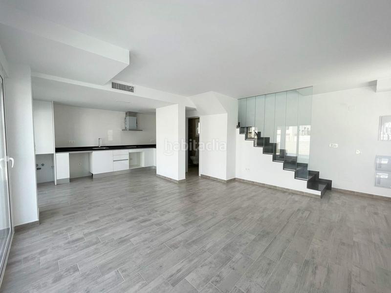 Foto 47467a92-7420-4537-9854-6c2e4fa7e770. Chalet con piscina in Monte y Mar Santa Pola