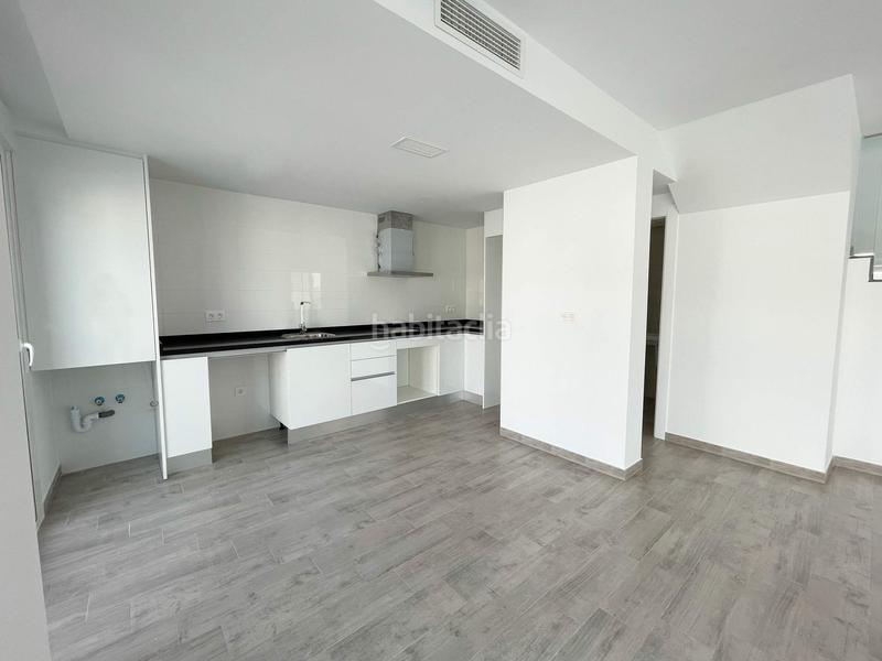 Foto c9089640-eaf6-4294-984a-8622d67f9919. Chalet con piscina in Monte y Mar Santa Pola