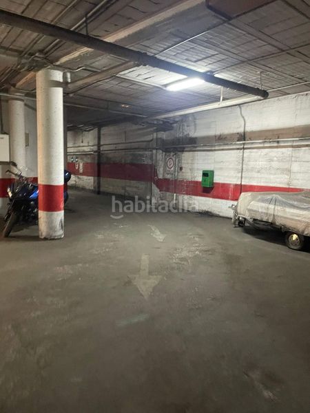 Foto 5ecb2716-d55a-45e6-92e1-39cbf15c7f66. Aparcament cotxe a San Crispín Elche / Elx