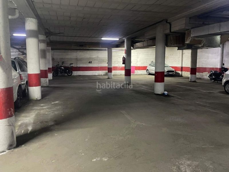 Foto f3534d7e-6162-4e94-8333-eb182f66cf0b. Aparcament cotxe a San Crispín Elche / Elx