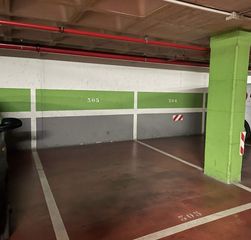 Aparcament cotxe a Carrús Este