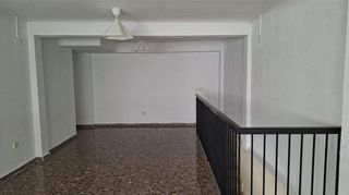 Local Comercial a Pont Nou - Corazón de Jesús