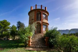 Xalet a Moixent. Amplio chalet en moixent
