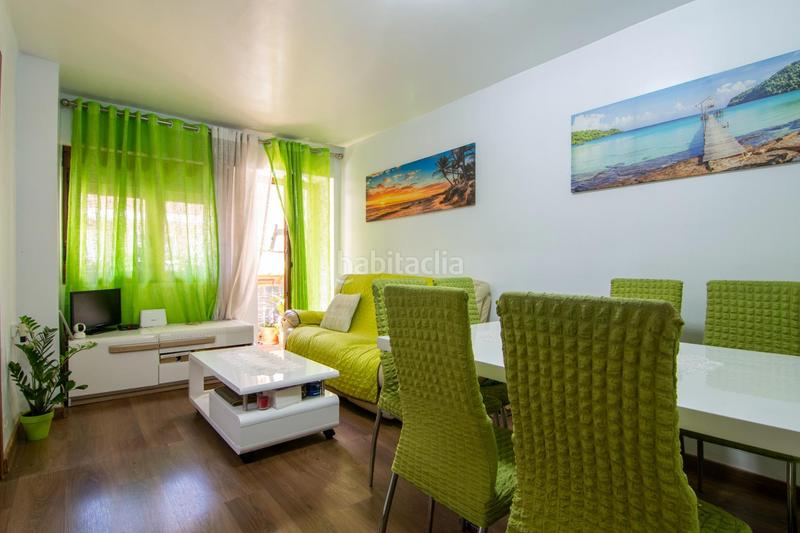 Foto c38c4dc1-e107-44d0-b997-389a299eeb87. Piso luminosa y acogedora vivienda en Silla