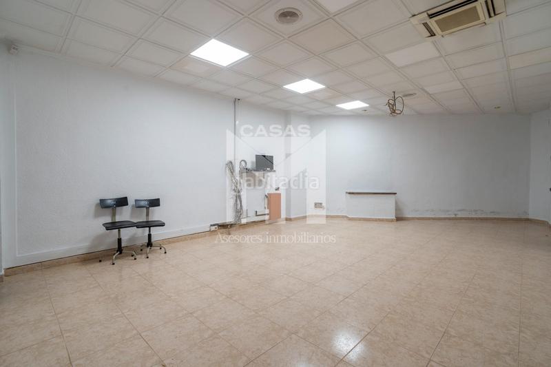 Foto 49a01a85-a356-421a-8a2d-81f960dfab38. Lloguer local comercial a Picanya