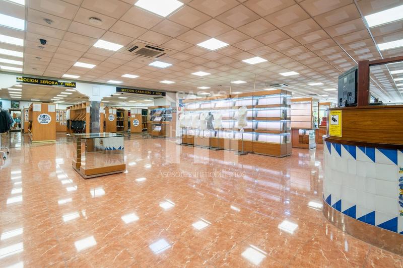 Foto 74995403-93c1-4f41-982d-5640012b251a. Lloguer local comercial a Picanya