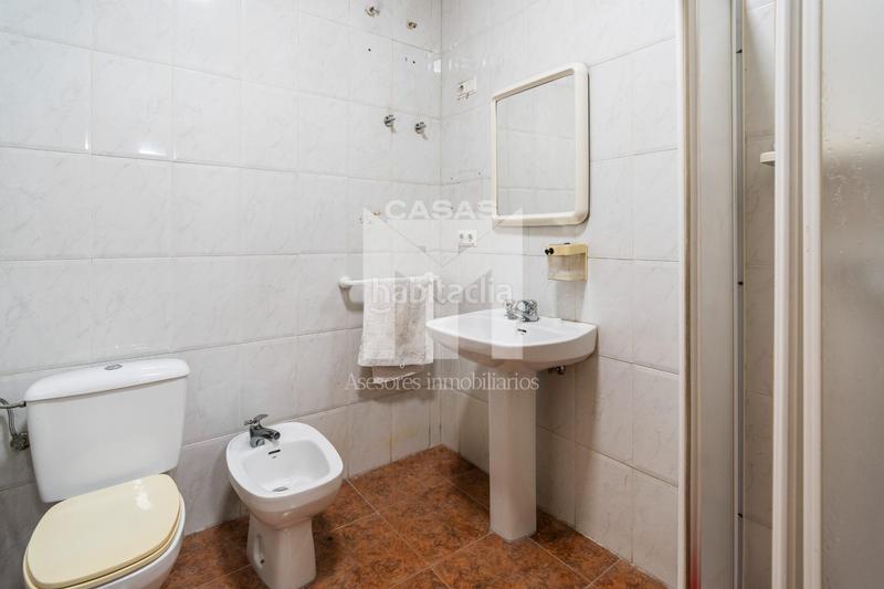 Foto 81fe9704-87f6-4b40-9a0c-b48dc78f8022. Lloguer local comercial a Picanya