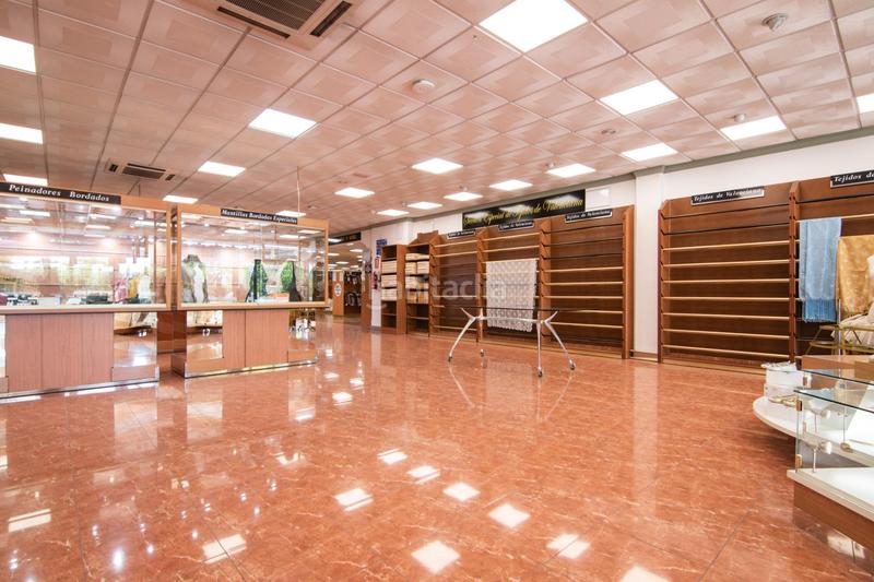 Foto c9275ae3-3547-401e-bfbe-a6b94680730e. Lloguer local comercial a Picanya