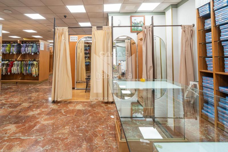 Foto d53c0543-5bfc-4e1a-9e7b-ba556a0a6b94. Lloguer local comercial a Picanya