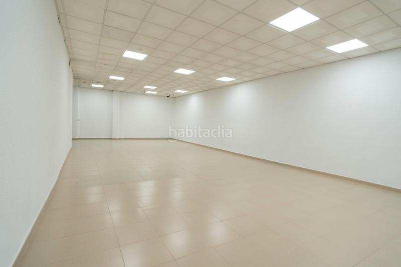 Foto dac30f94-de0f-4d69-a0c0-d50656cd497d. Lloguer local comercial a Picanya