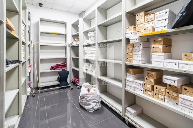 Foto f4bd26c5-d40b-40db-bd74-17a3e82325cf. Lloguer local comercial a Picanya