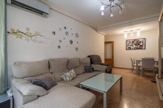 Appartement à Plaza Xúquer. Piso en venta en paiporta