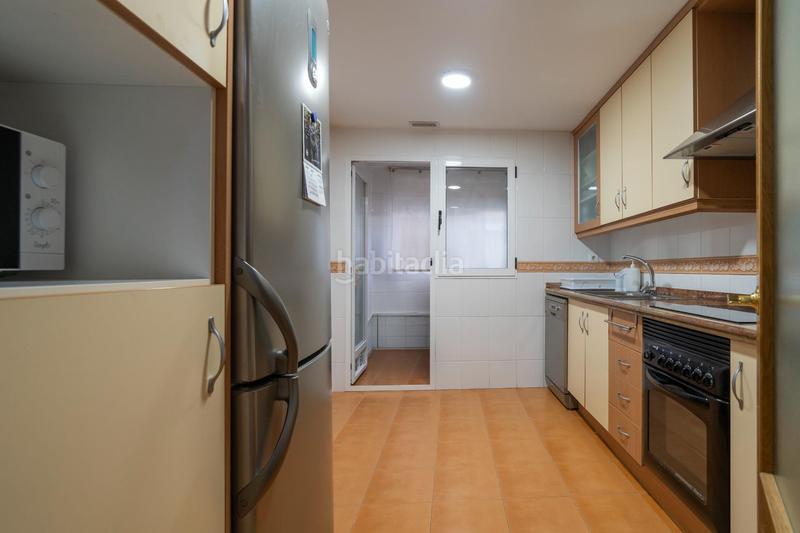 Foto cb21f911-3a20-4808-b15d-3b3c0d9a9e74. Piso  en venta en Plaza Xúquer Paiporta