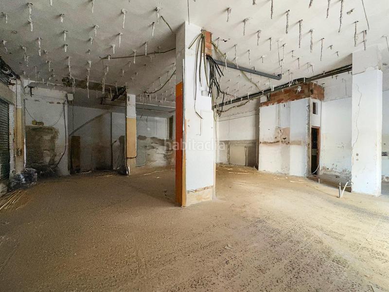 Foto 90612664-8dbf-4ed9-8d63-cb1b129c2ff9. Alquiler local comercial  en pleno centro en Picanya