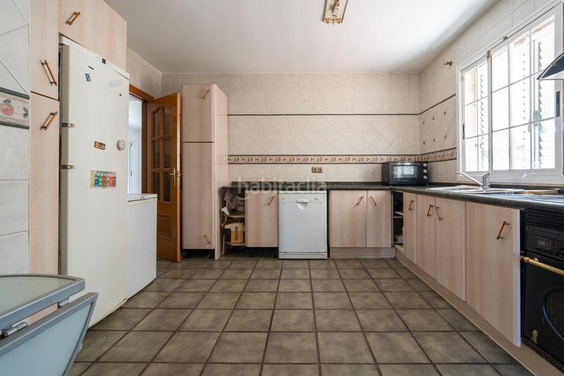 Foto 0cb1f7c9-debd-44fd-912f-b849e3907039. Chalet avec chauffage parking piscine dans Godelleta