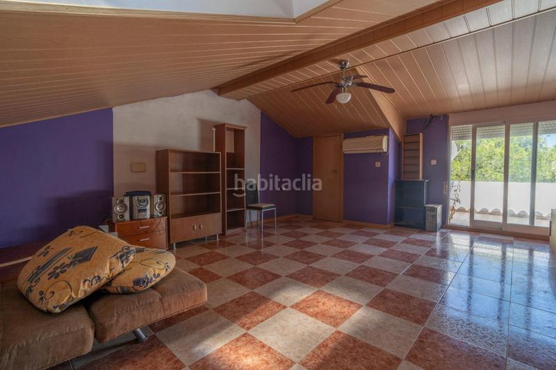Foto 0e8d838f-56f6-42c1-a79c-262686931423. Chalet avec chauffage parking piscine dans Godelleta