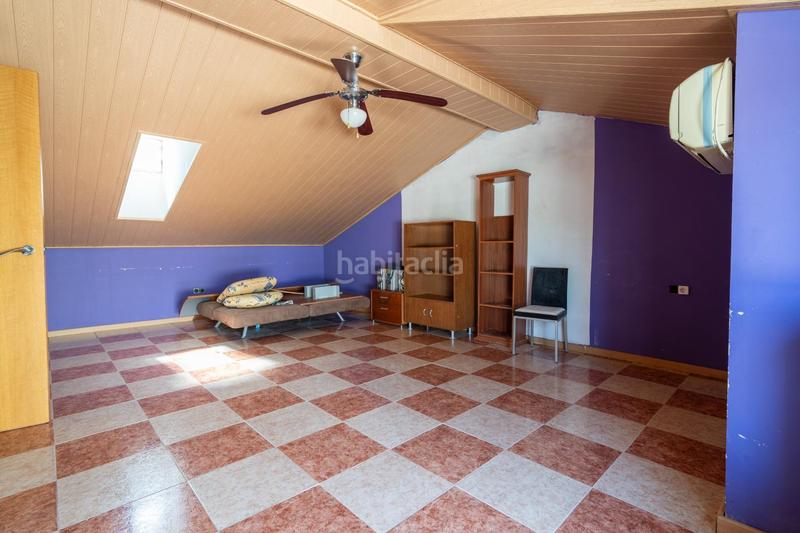 Foto 99cf9fc0-57c3-4504-87f1-60af5408f7a1. Chalet avec chauffage parking piscine dans Godelleta