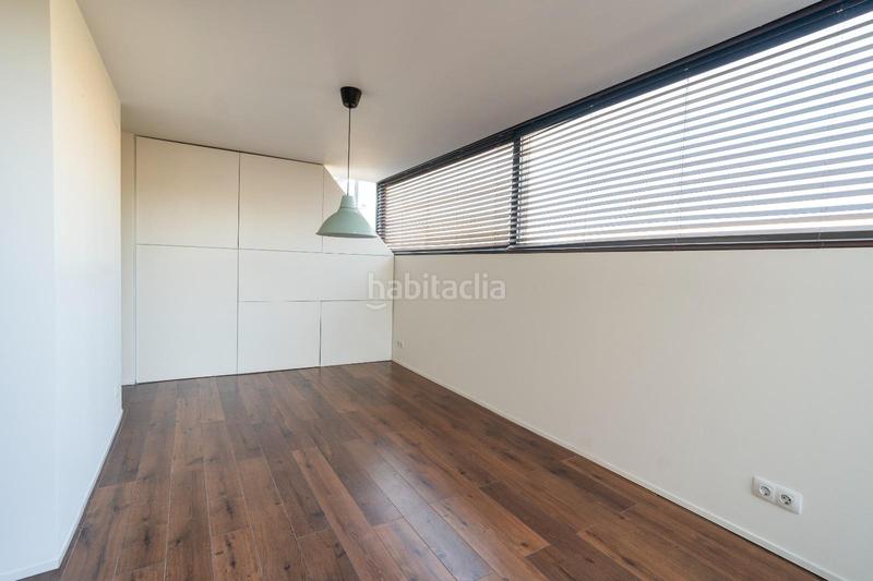 Foto a6905393-e4ef-48e2-b5d1-2a9c468766e5. Miete dachwohnung mit parking in Metro - Auditorio Paiporta