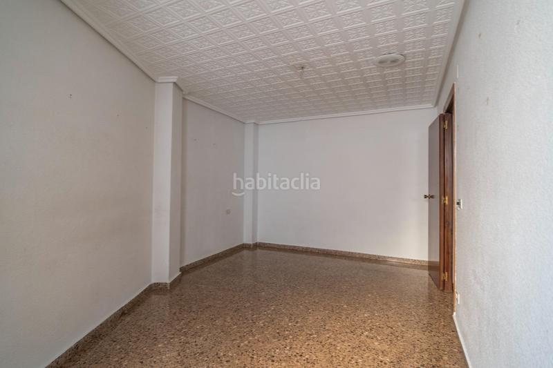 Foto a7aba3f5-3be9-4d4a-b3cd-47f511d05ce8. Piso  en venta en Cardenal Benlloch Mislata
