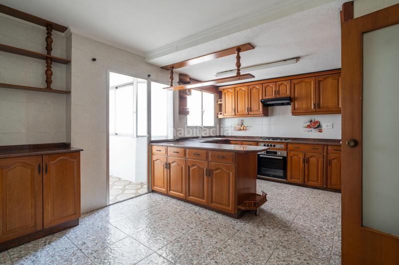 Foto d99fdba9-becb-496c-9e88-90b0e12f3fed. Flat with parking in Cardenal Benlloch Mislata