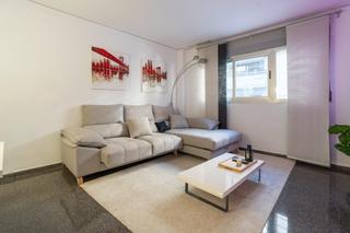 Location Rez-de-chaussée à Metro - Auditorio. Planta baja vivienda