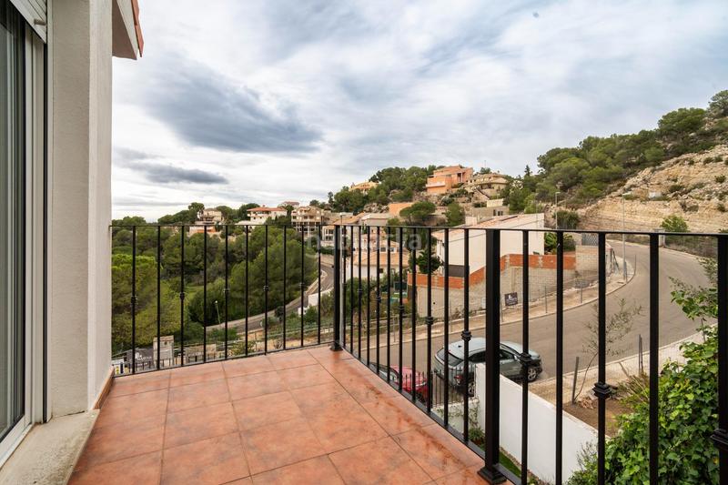 Foto 4655763f-9d6d-48cc-9d44-f83e9ad035ef. Chalet venta chalet en Bonavista-Lago San Lorenzo Cullera