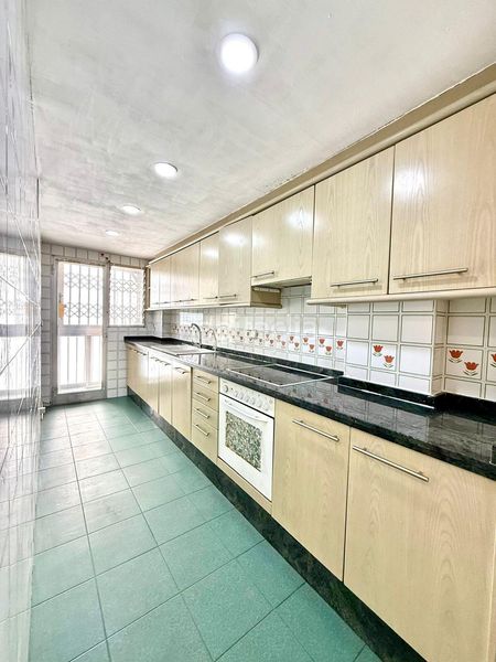 Foto 183f01a4-5bcb-42ab-abc7-c30573208c71. Pis amb aparcament a Malva Rosa Valencia