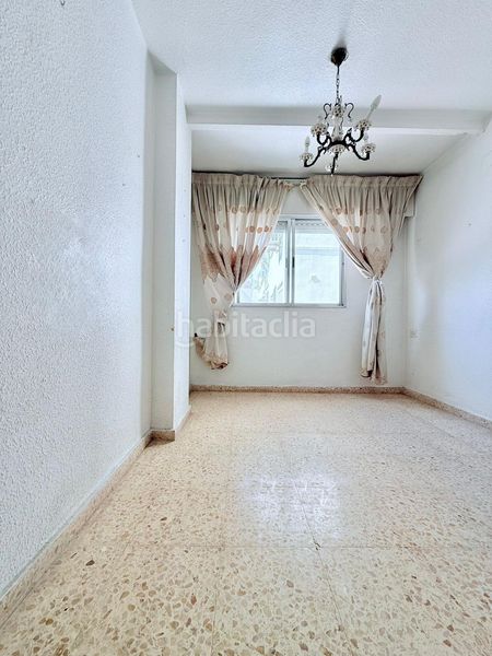 Foto 816a44fb-61f0-4841-a583-c7d8d70cd7ac. Pis amb aparcament a Malva Rosa Valencia