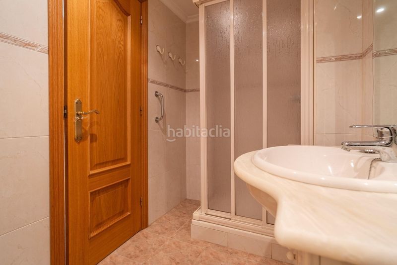 Foto c1b0b041-1c6b-4d57-97bf-06dca0431459. Pis amb aparcament a Malva Rosa Valencia