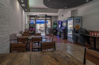 Transfer Business premise in Plaza Xúquer. Bar en traspaso
