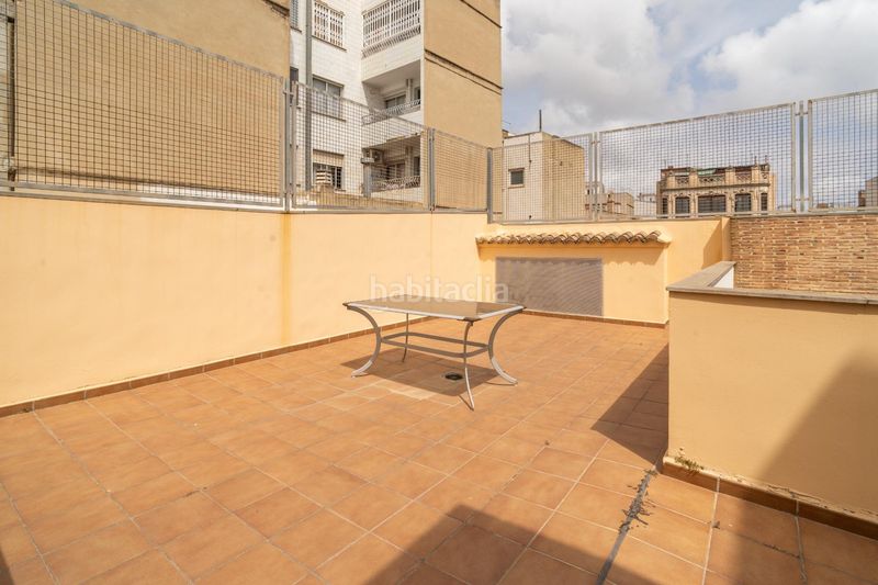 Foto 0abd3d81-8080-4beb-9186-acb855c603d9. Casa amb calefacció aparcament a Benetússer