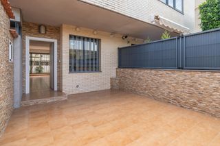 Casa adossada a Alfafar. Adosado en venta alfafar
