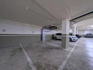 Lloguer Aparcament cotxe a Plaza Xúquer. Plaza de garaje amplia en alquiler, en paiporta