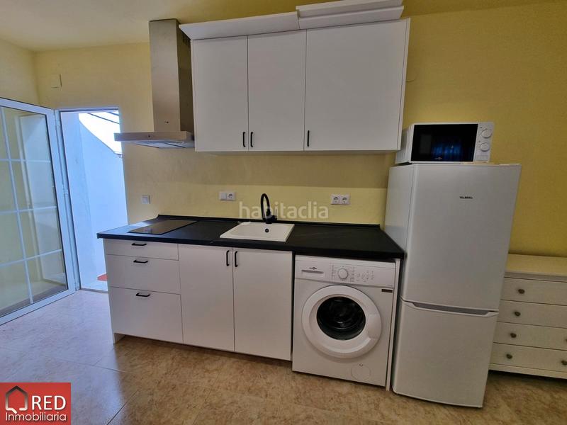 Foto dbcfe1ea-39c7-4a19-aeed-68a06dc2fa7e. Alquiler estudio  amueblado en planta 1ª de casa adosada en Picassent