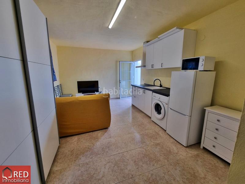 Foto f3aaca09-c341-4f34-9530-8aa8d248a735. Alquiler estudio  amueblado en planta 1ª de casa adosada en Picassent