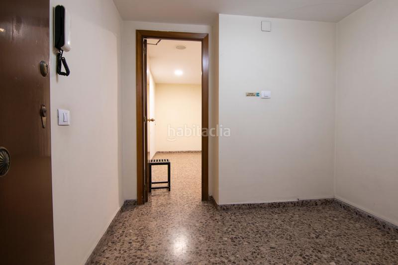 Foto 93d7344f-e26c-4db0-b281-6c80bded6134. Locale commerciale in carrer benigafull 1 in Vall d´Uixó (la)