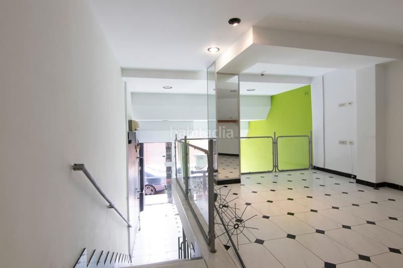 Foto c8fff19c-53e8-4645-8de0-4108399c2193. Locale commerciale in carrer benigafull 1 in Vall d´Uixó (la)