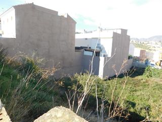 Finca rústica en Grup la cova 68. Solar en venta en urbanización la cova