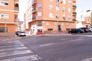 Business premise  Carretera de segorbe 132. Local comercail esquinero