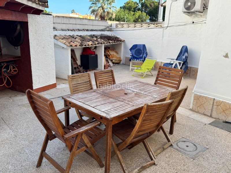 Foto 05a71d33-b9f7-40f1-9fb0-abcbd8d47c15. Casa amb calefacció aparcament a Les Bassetes - El Marjal Dénia